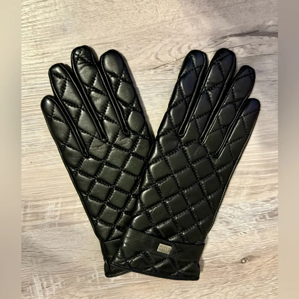 New. VIKIDEER Women's Winter Leather Black Gloves, Size S. Warm Wool
